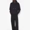 Das übergroße schwarze JPG-Sweatshirt Das übergroße schwarze JPG-Sweatshirt