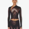 Das bronzefarbene „Body Dust“-Oberteil Das bronzefarbene „Body Dust“-Oberteil