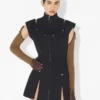 Das kurze Jeans-Kleid mit Schlitz Das kurze Jeans-Kleid mit Schlitz