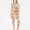 Das kurze „Journal“-Kleid Das kurze „Journal“-Kleid