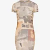 Das kurze „Journal“-Kleid Das kurze „Journal“-Kleid