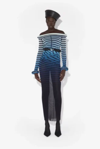 Das lange 3D-Streifen-Kleid