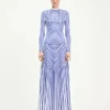 Das lange blaue Target-Kleid