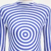 Das lange blaue Target-Kleid