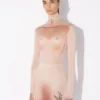 Das lange Kleid „Le Classique“ Das lange Kleid „Le Classique“