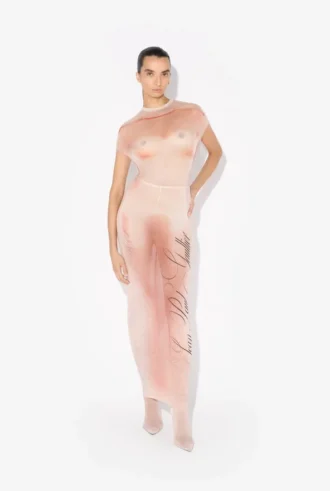 das rckenfreie kleid le classique 2 330x491 - Das r&uuml;ckenfreie Kleid &bdquo;Le Classique&ldquo;