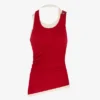 Das rote, drapierte Doppel-Oberteil Das rote, drapierte Doppel-Oberteil
