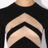 Das schwarze Kleid mit Chevron-Muster