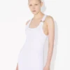 Das weiße Piercing-Kleid