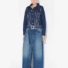 Der Denim-Mantel mit zwei Tragevarianten Der Denim-Mantel mit zwei Tragevarianten