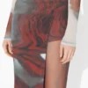 Der rote „Blurry Roses“-Hosenrock Der rote „Blurry Roses“-Hosenrock