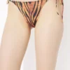 Der „Wood“-Bikini Der „Wood“-Bikini