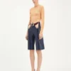 Die Bermudashorts mit Cut-outs
