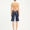 Die Bermudashorts mit Cut-outs