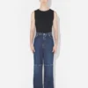 Die blaue Cut-Out-Jeans Die blaue Cut-Out-Jeans