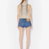 Die blauen Jeansshorts mit Knöpfen Die blauen Jeansshorts mit Knöpfen