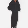 Die Bomberjacke mit Kapuze Die Bomberjacke mit Kapuze