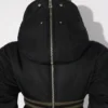Die gesteppte, verkürzte Bomberjacke Die gesteppte, verkürzte Bomberjacke