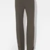 Die Hose mit Knopfloch
