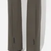 Die Hose mit Knopfloch