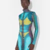 Neuauflage – das Kleid mit blauem Punktmuster Neuauflage – das Kleid mit blauem Punktmuster