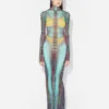 Neuauflage – das lange Kleid mit blauen Punkten Neuauflage – das lange Kleid mit blauen Punkten
